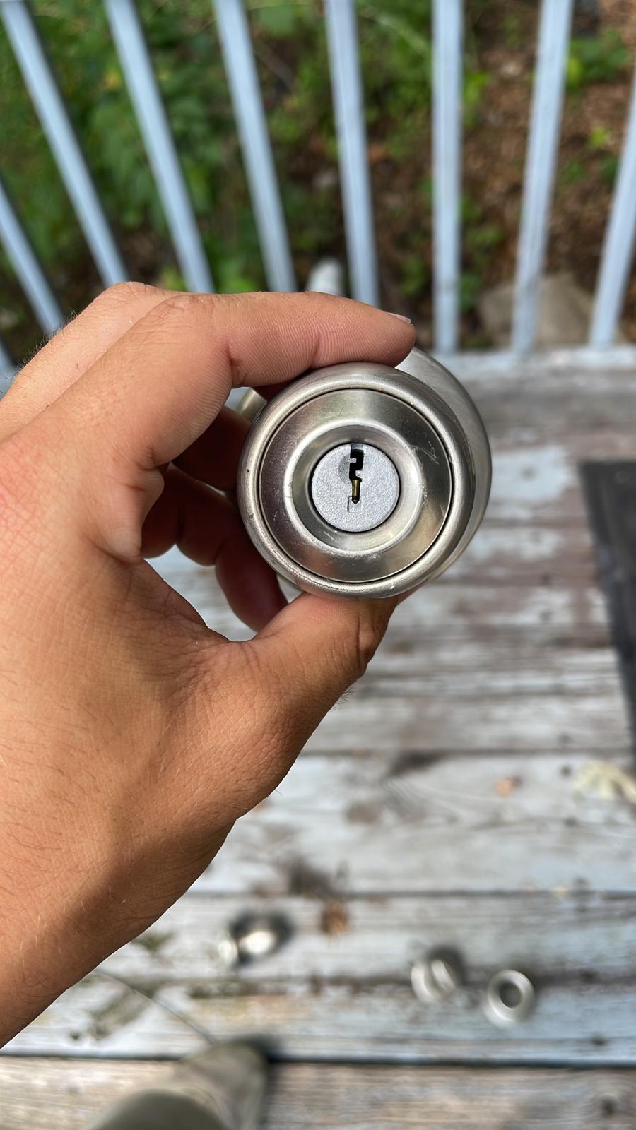 Common locksmith issues addressed by Locksmith Branson